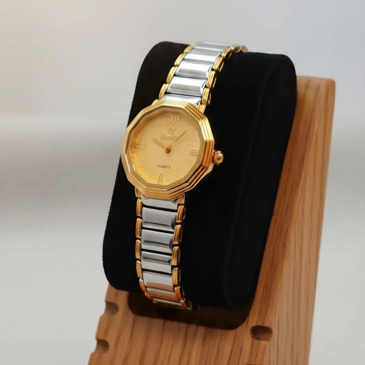 Caslex 973 Ladies Watch - Image 1