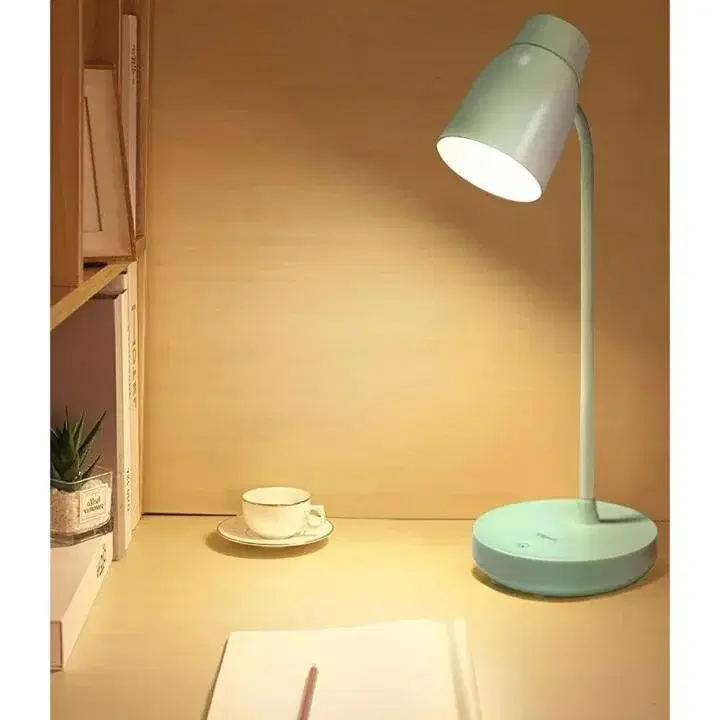 YAGE Table Lamp - Image 2